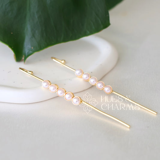 GOLDEN 5 PEARL EAR CUFF