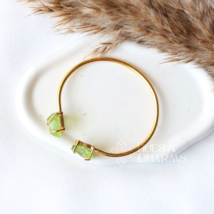 GOLDEN RAW DYED STONE BANGLE - LIGHT GREEN