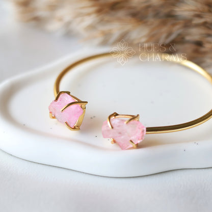 GOLDEN RAW DYED STONE BANGLE - BABY PINK