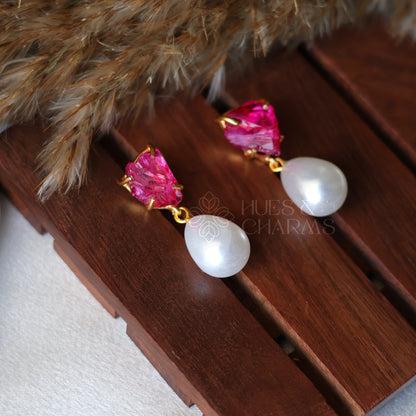 GOLDEN RAW DYED STONE PEARL DROP EARRINGS- DARK PINK