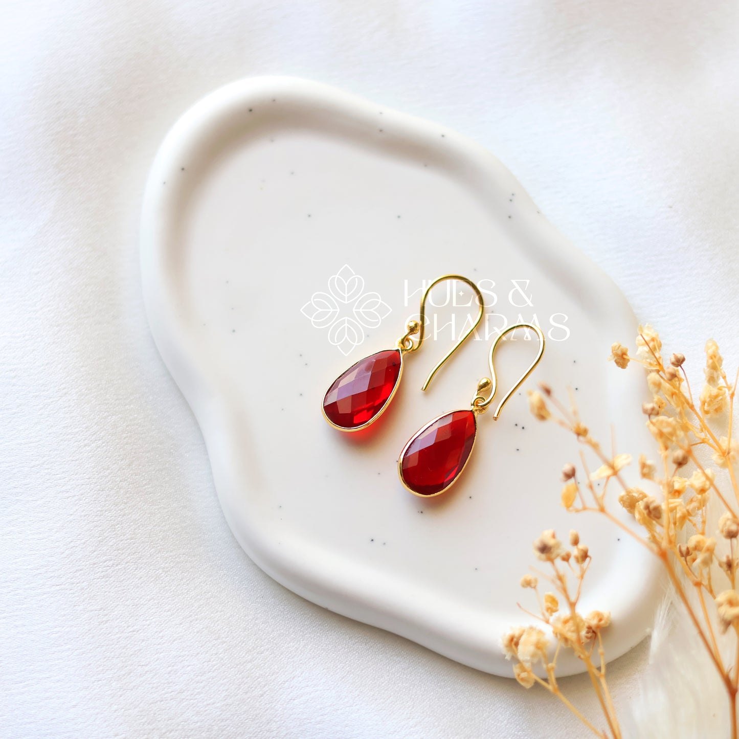 GOLDEN RAIN DROP EARRINGS - RED