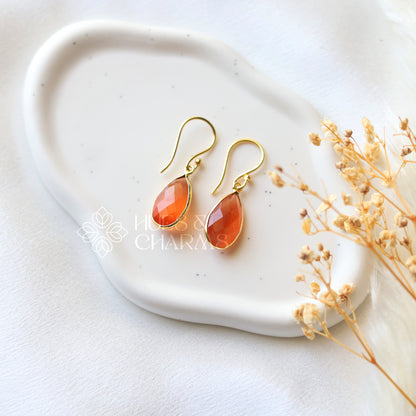 GOLDEN RAIN DROP EARRINGS - CORAL