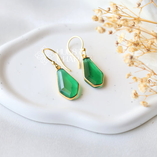 GOLDEN HEXAGON DROP EARRINGS - GREEN