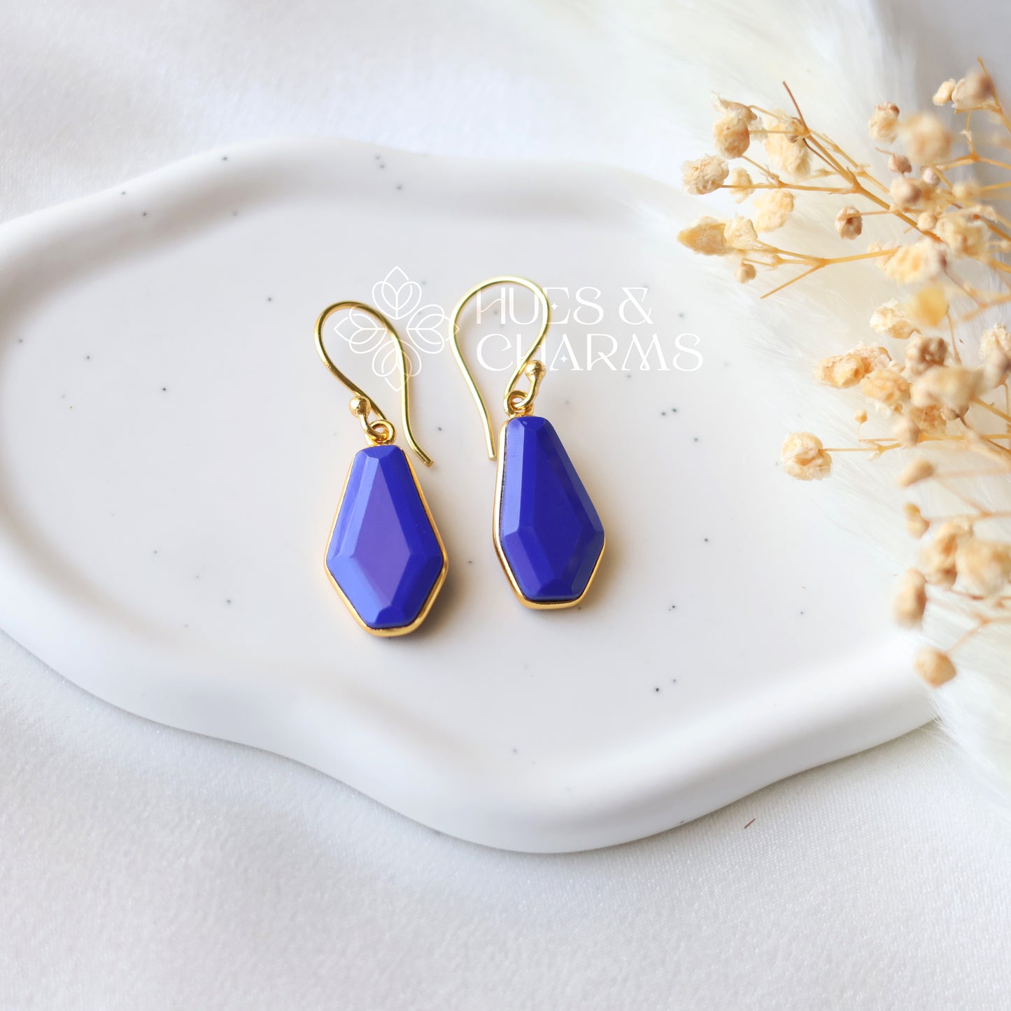 GOLDEN HEXAGON DROP EARRINGS - ROYAL BLUE