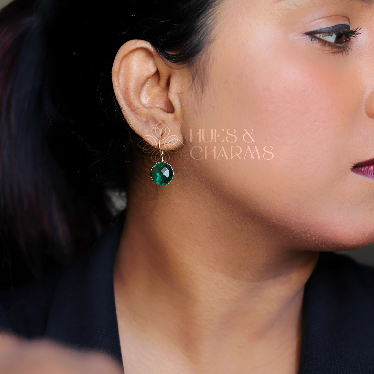 GLOSSY ROUND DROP EARRINGS- EMERALD GREEN