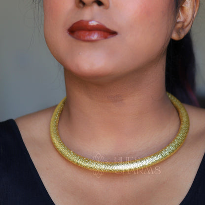 GOLDEN BOLD NECKCUFF WITH SELF DETAILINGS