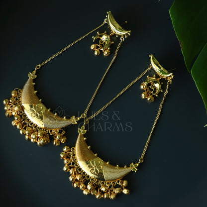 GOLDEN MOONFLOWER STATEMENT CHANDBALI EARRINGS