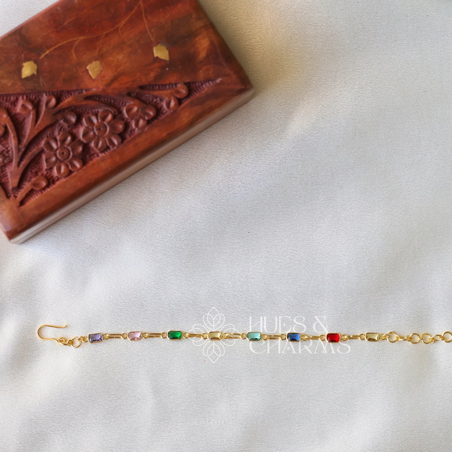 MULTICOLOUR BRACELET