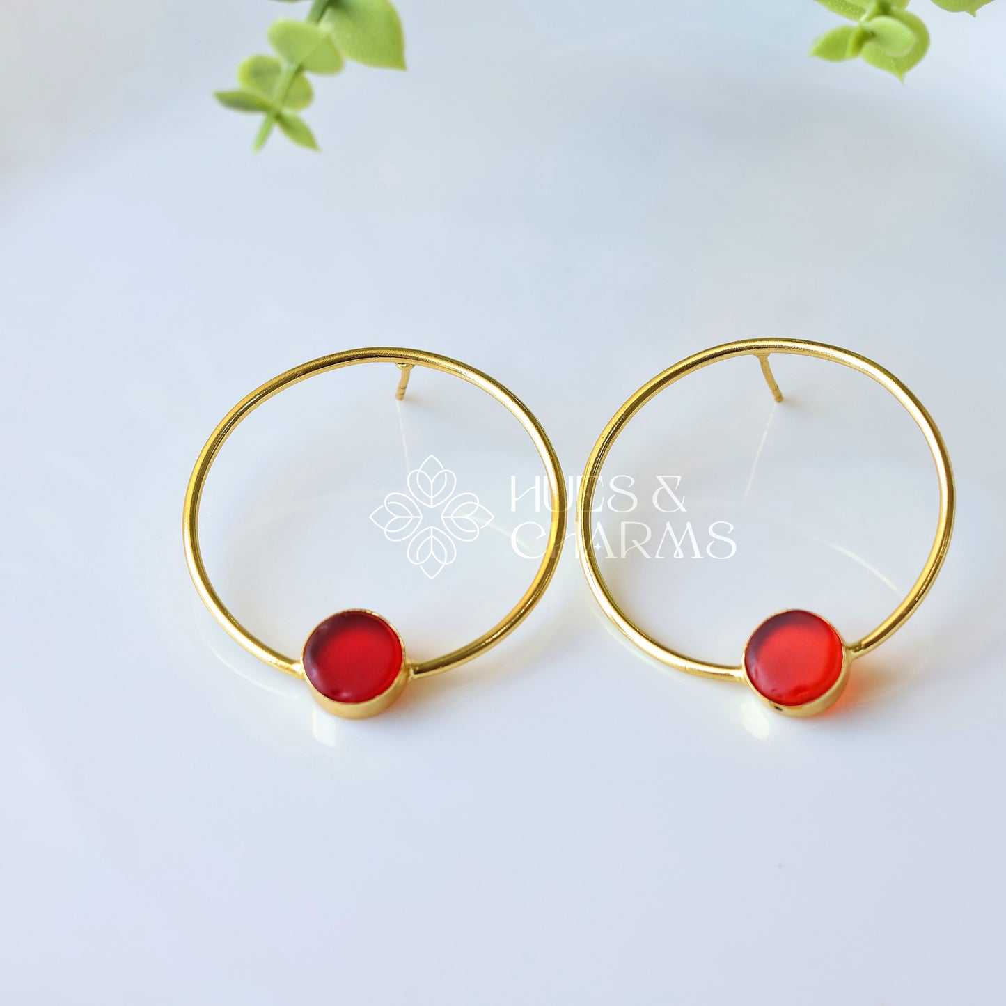 ROUND HOOP EARRINGS - RED