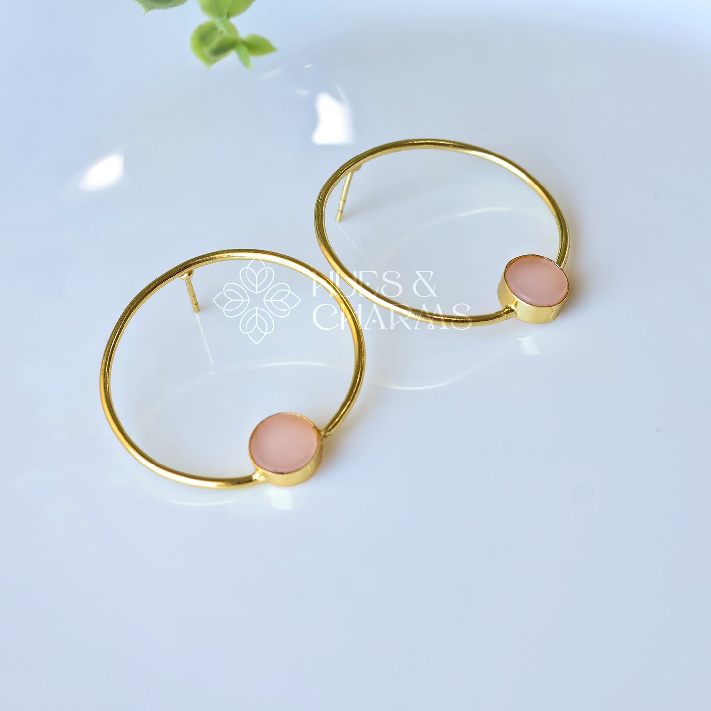 ROUND HOOP EARRINGS - PEACH