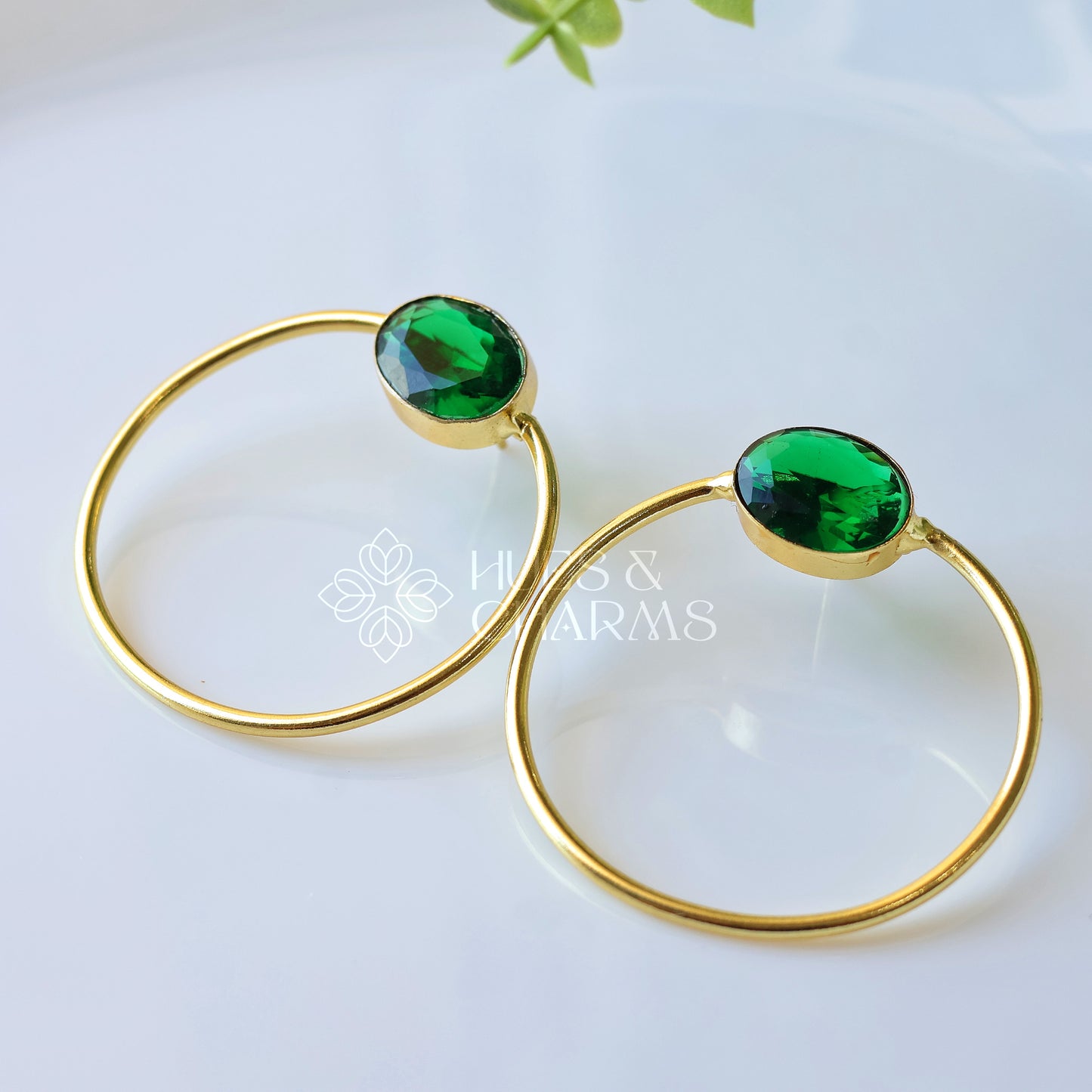 OVAL GLOSSY HOOP EARRINGS - GREEN