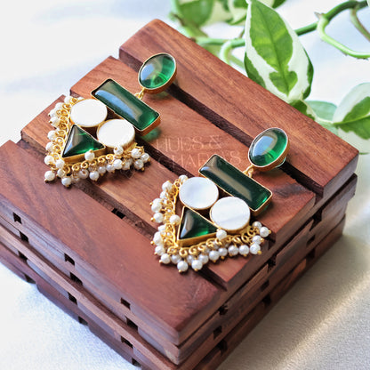 PRECIOUS STATEMENT EARRINGS WITH MOP -GREEN