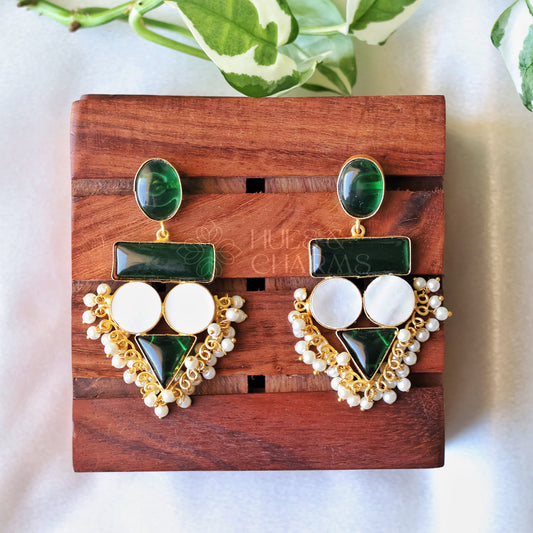 PRECIOUS STATEMENT EARRINGS WITH MOP -GREEN