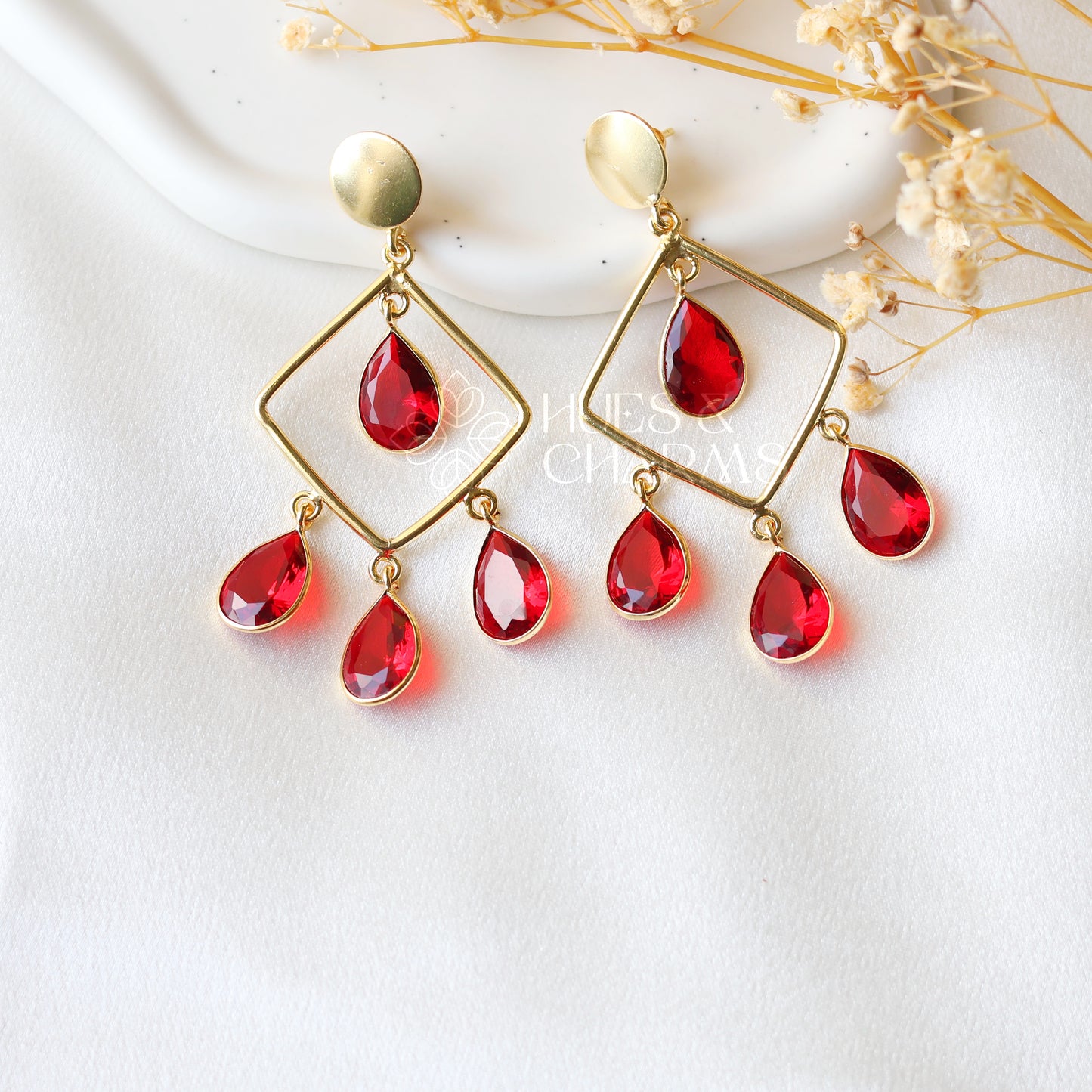 ROYAL GLOSSY RAINDROP EARRING - RED