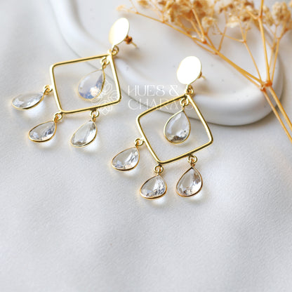 ROYAL GLOSSY RAINDROP EARRING - TRANSPARENT