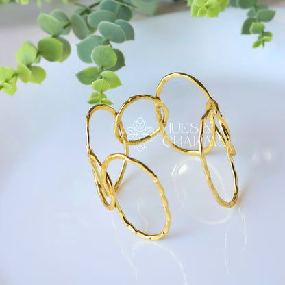 GOLDEN HAMMERED ADJUSTABLE BANGLE