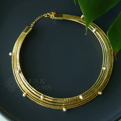 GOLDEN ORBIT PEARL STATEMENT NECK CUFF